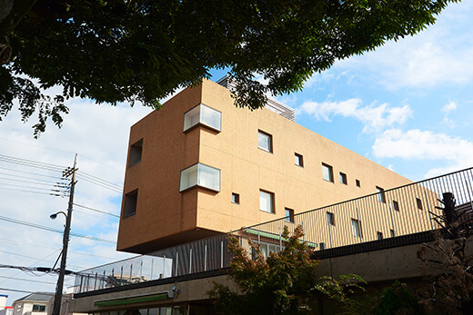 数々の建築受賞がある児童養護施設、働くスタッフも元気がでます